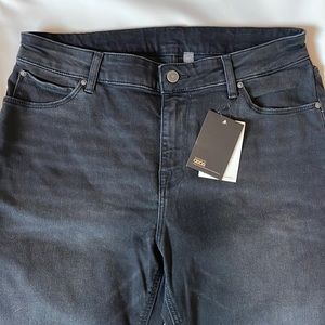 NEW with tags Men’s ASOS black jeans size 34